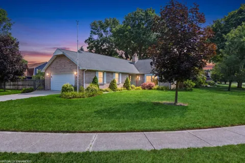 1461 Silverbrook Lane
