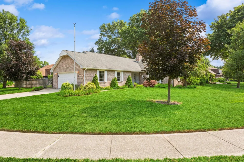 1461 Silverbrook Lane St. Joseph, MI 49085