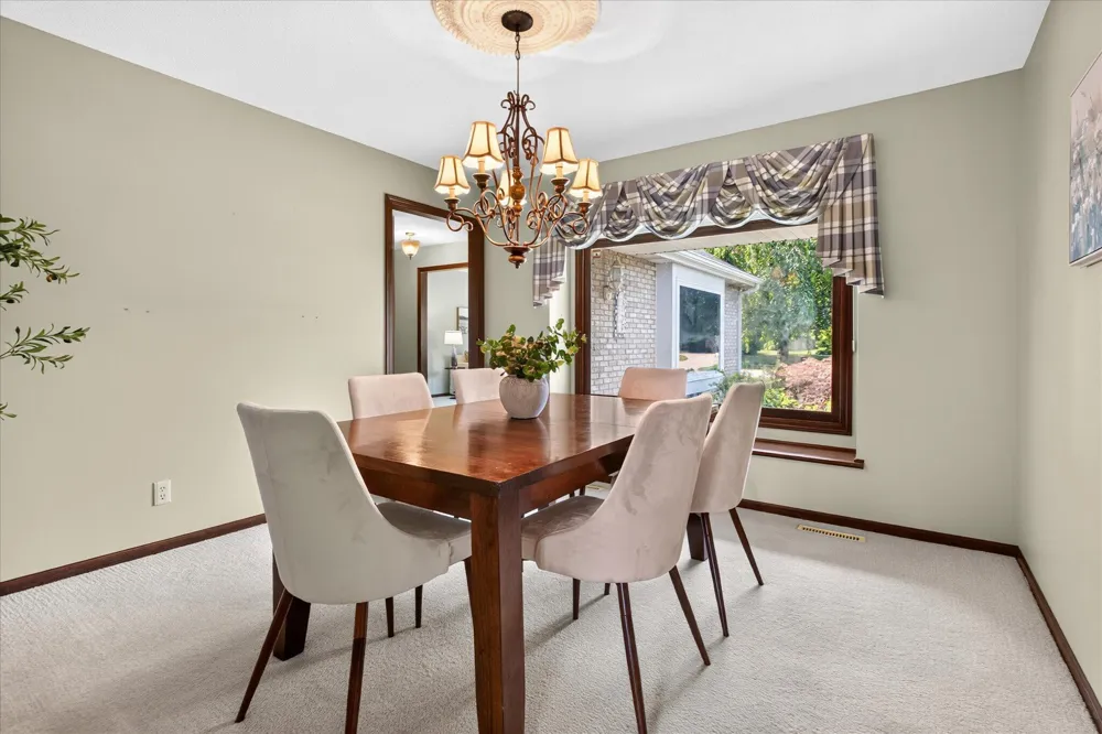 1461 Silverbrook Lane St. Joseph, MI 49085