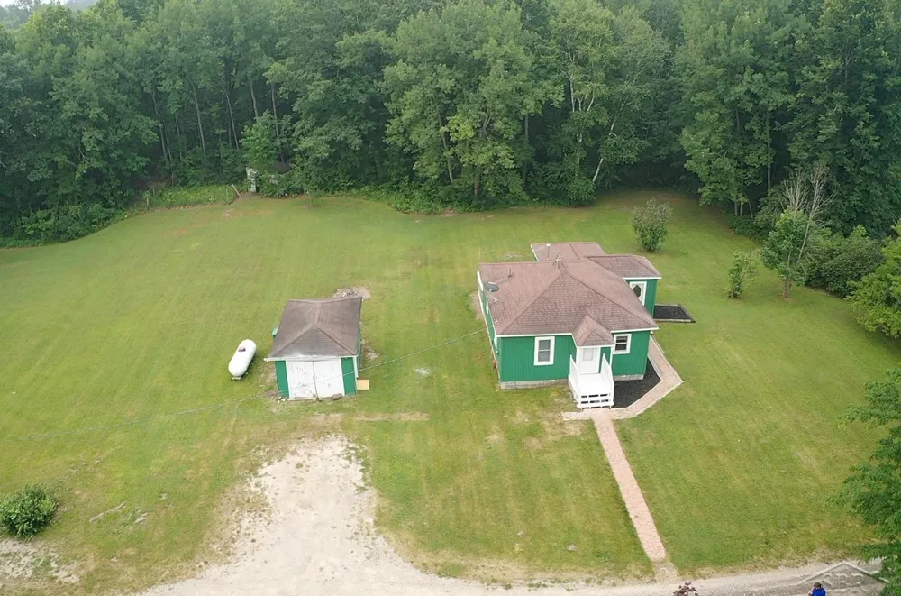2647 S US 23 Alabaster Township, MI 48763