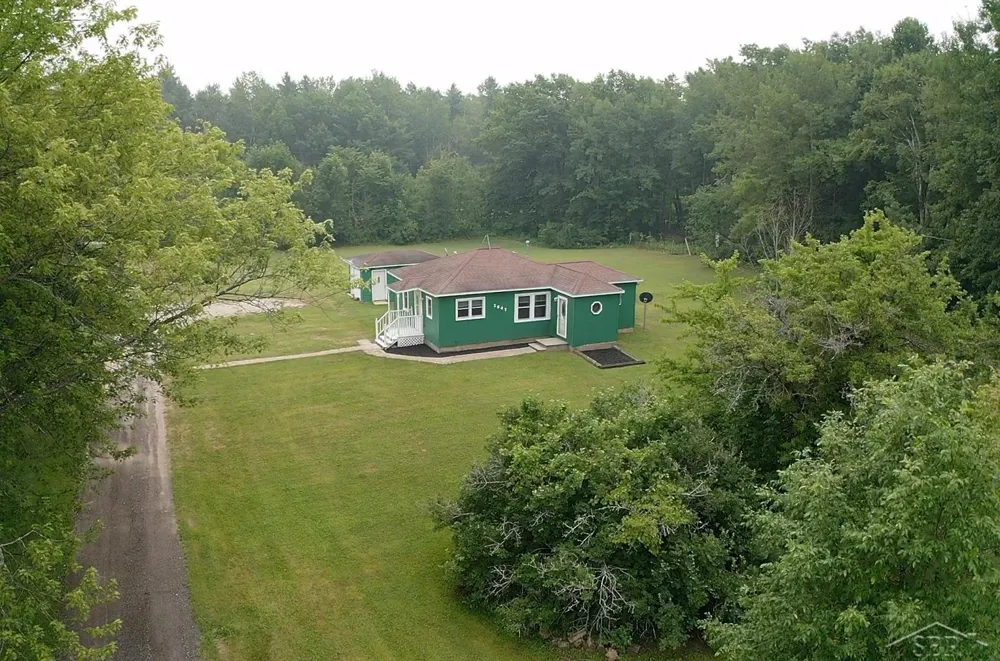 2647 S US 23 Alabaster Township, MI 48763