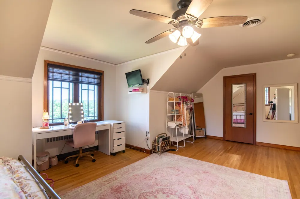 53 W Lake Boulevard Winona, MN 55987
