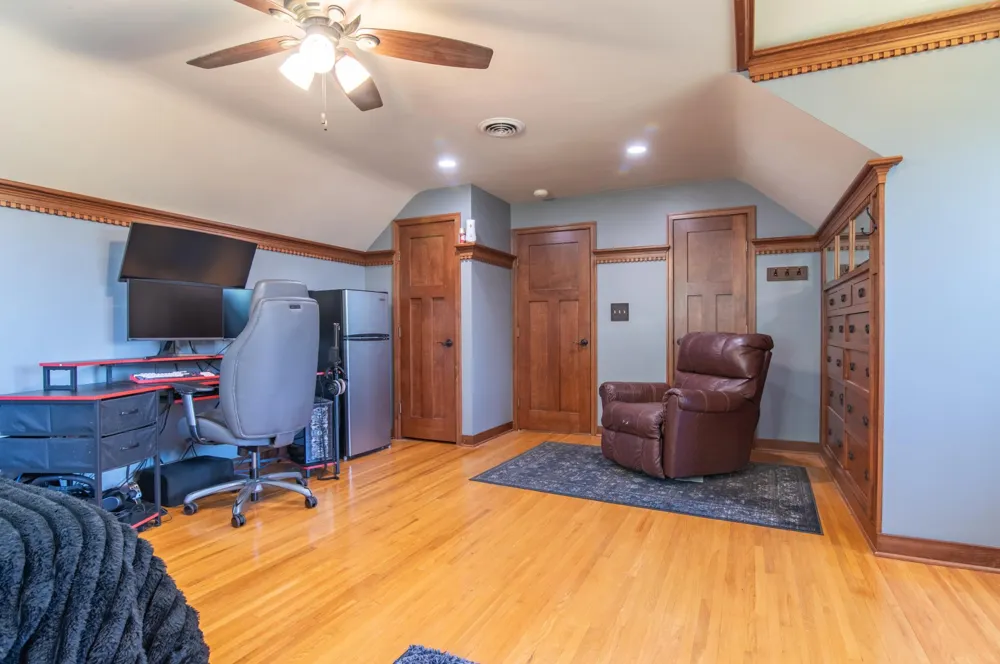 53 W Lake Boulevard Winona, MN 55987