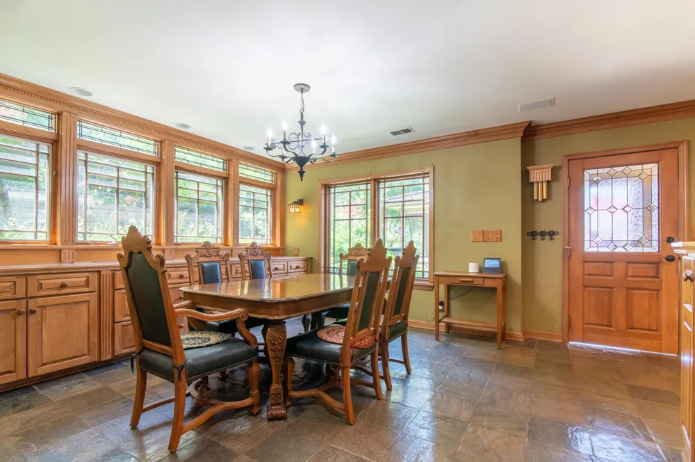 53 W Lake Boulevard Winona, MN 55987