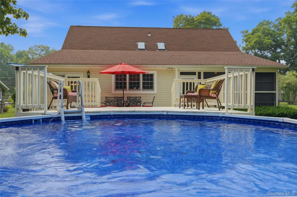 302 Lakeside Road Newburgh, NY 12550