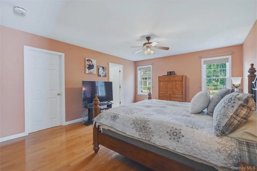 302 Lakeside Road Newburgh, NY 12550