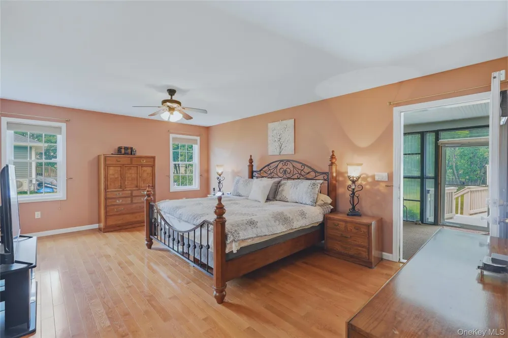302 Lakeside Road Newburgh, NY 12550