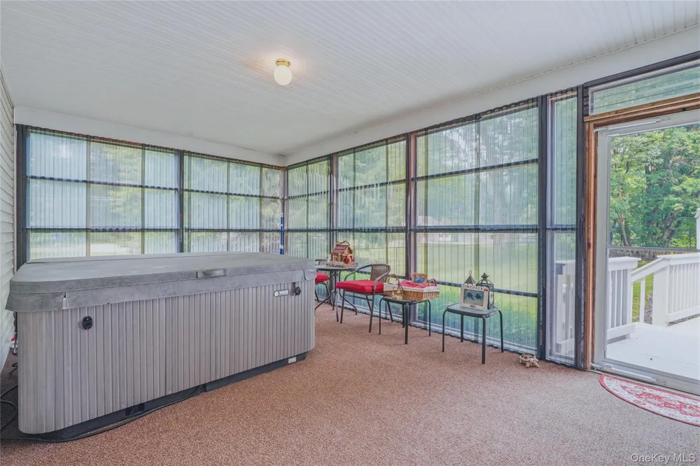 302 Lakeside Road Newburgh, NY 12550