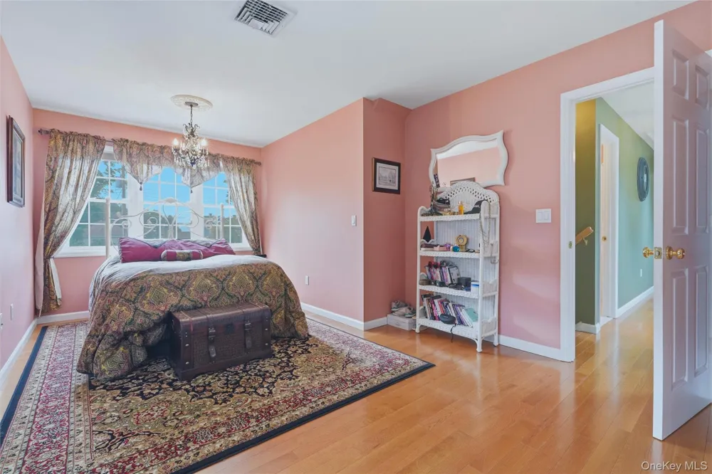 302 Lakeside Road Newburgh, NY 12550