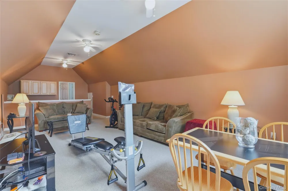302 Lakeside Road Newburgh, NY 12550