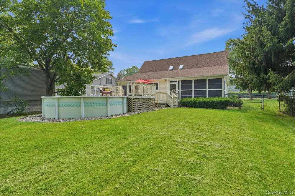302 Lakeside Road Newburgh, NY 12550