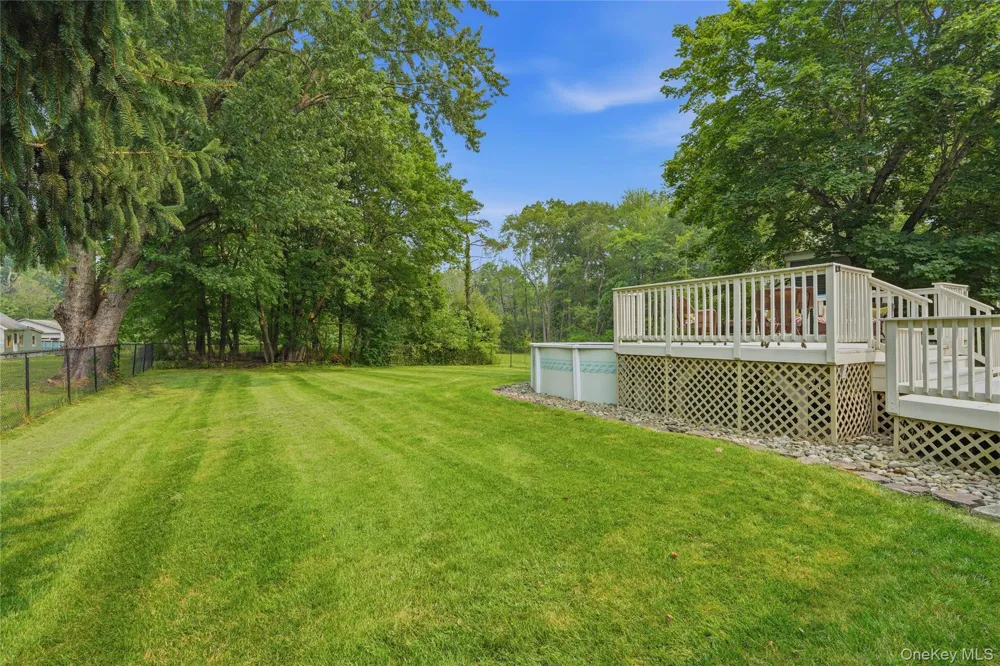 302 Lakeside Road Newburgh, NY 12550