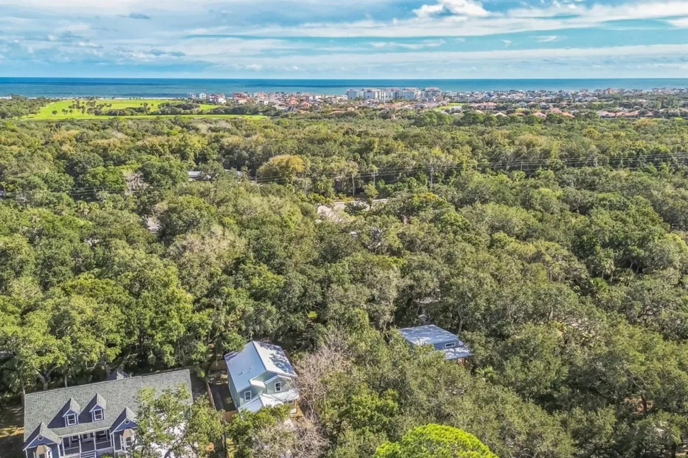 111 HERNANDEZ AVENUE Palm Coast, FL 32137