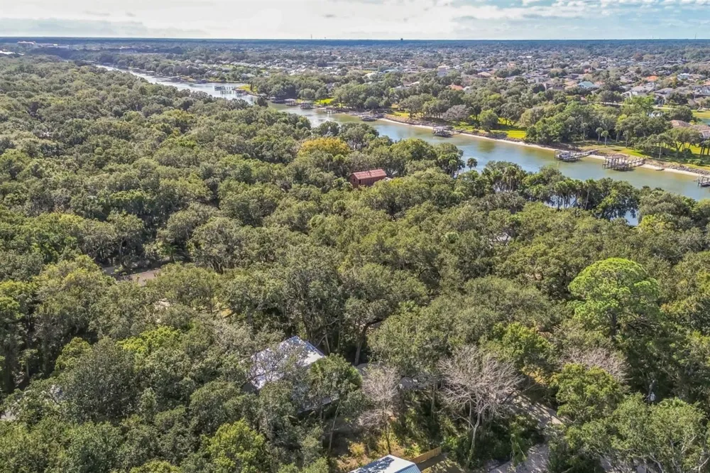 111 HERNANDEZ AVENUE Palm Coast, FL 32137