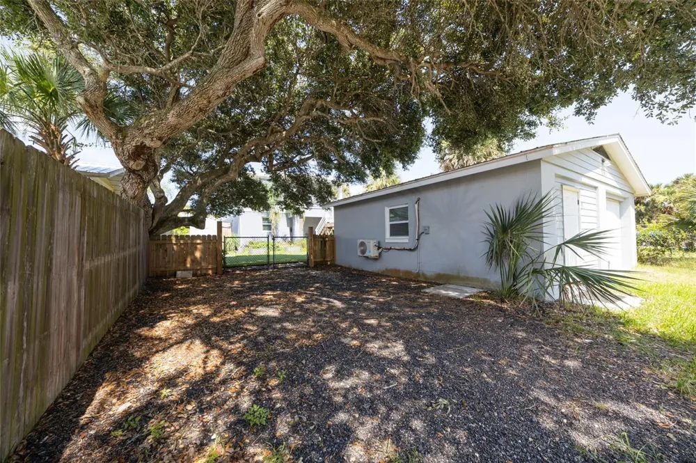 904 S DAYTONA AVENUE Flagler Beach, FL 32136
