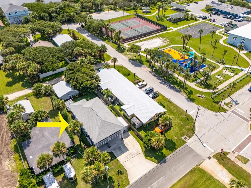 904 S DAYTONA AVENUE Flagler Beach, FL 32136