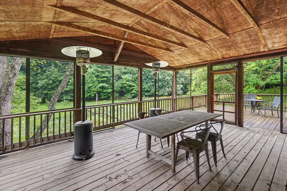 539 E Buchanan Road Shelby, MI 49455