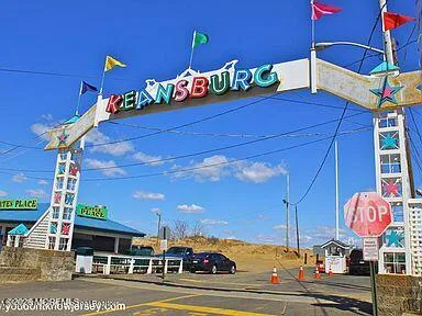 9 Woodland Avenue Keansburg, NJ 07734