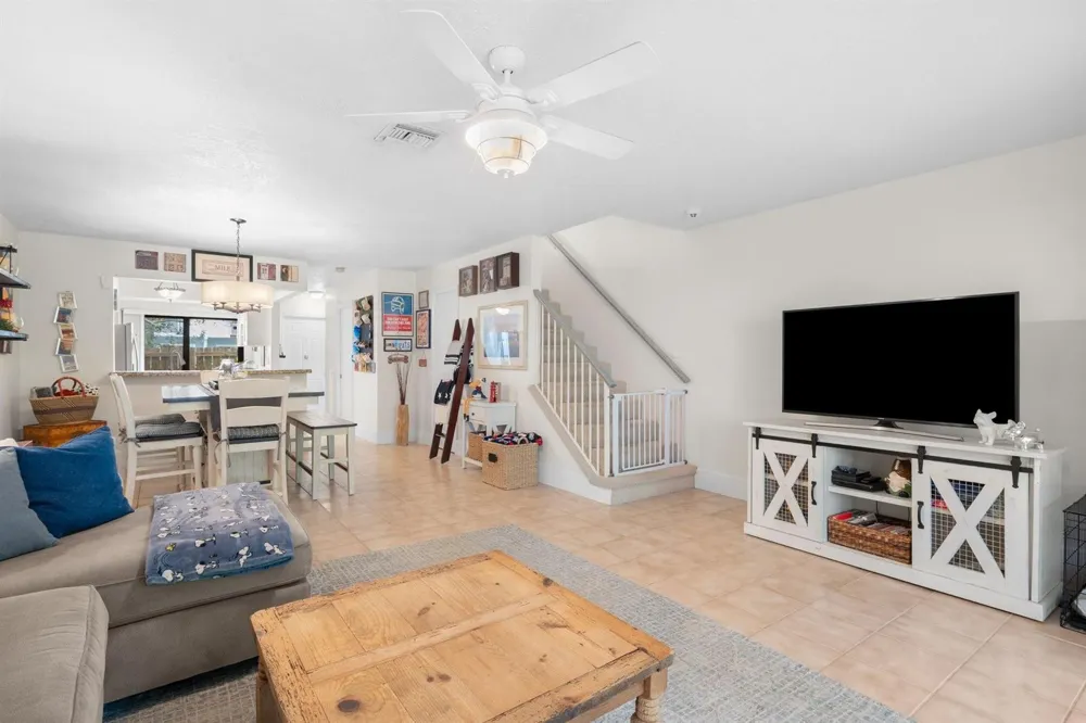 2116 NE 44TH STREET Lighthouse Point, FL 33064
