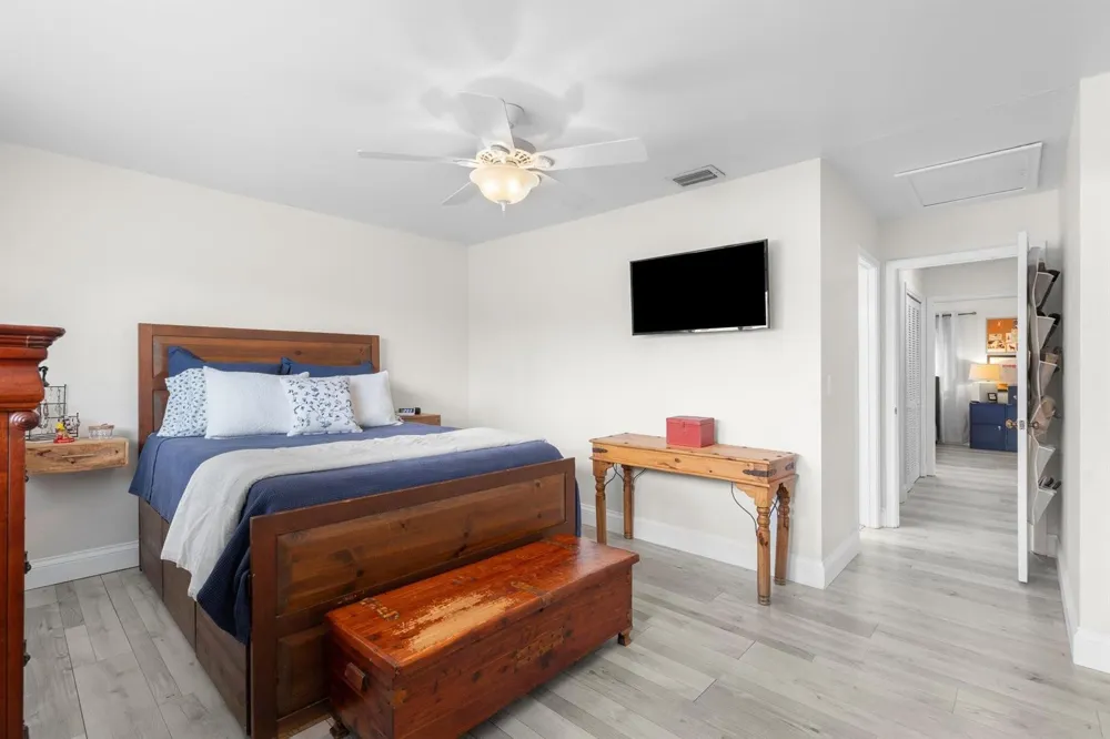 2116 NE 44TH STREET Lighthouse Point, FL 33064