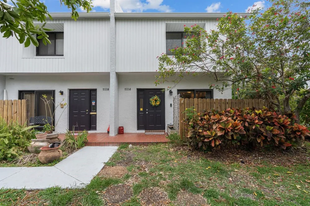 2116 NE 44TH STREET Lighthouse Point, FL 33064