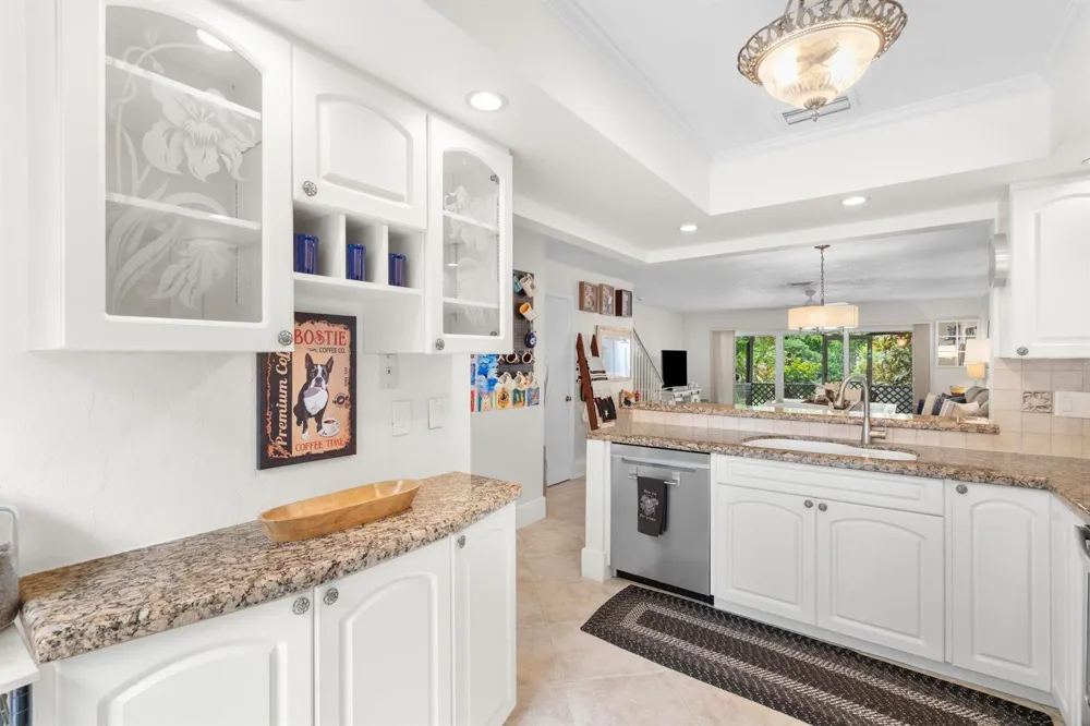 2116 NE 44TH STREET Lighthouse Point, FL 33064