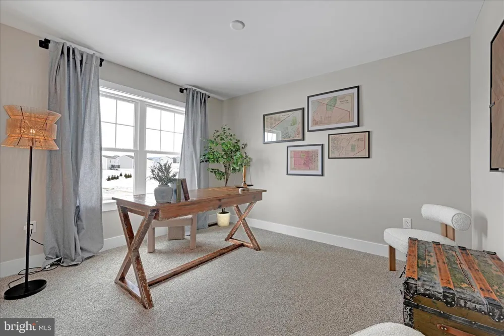 256 PILGRIM DRIVE Lancaster, PA 17603