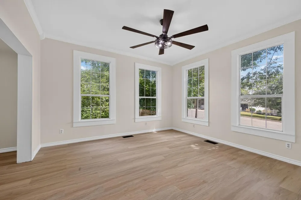 116 S Avenue D Shiner, TX 77984