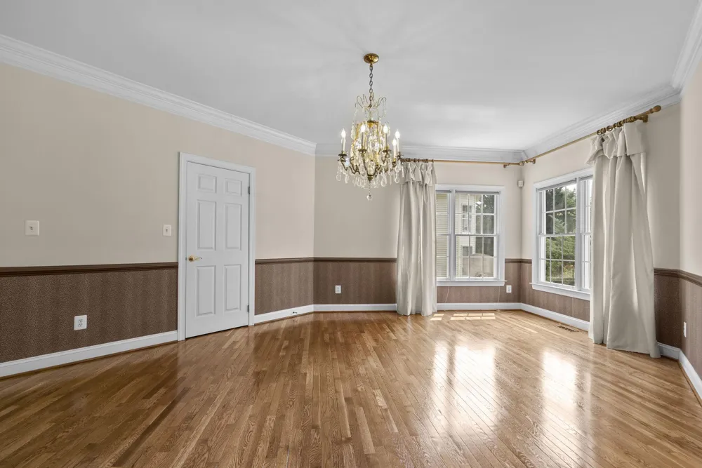 3807 PARK LAKE DRIVE Rockville, MD 20853