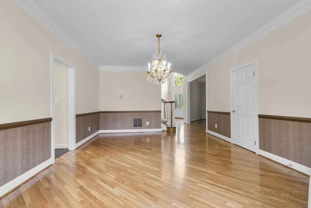 3807 PARK LAKE DRIVE Rockville, MD 20853