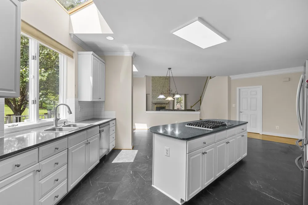 3807 PARK LAKE DRIVE Rockville, MD 20853