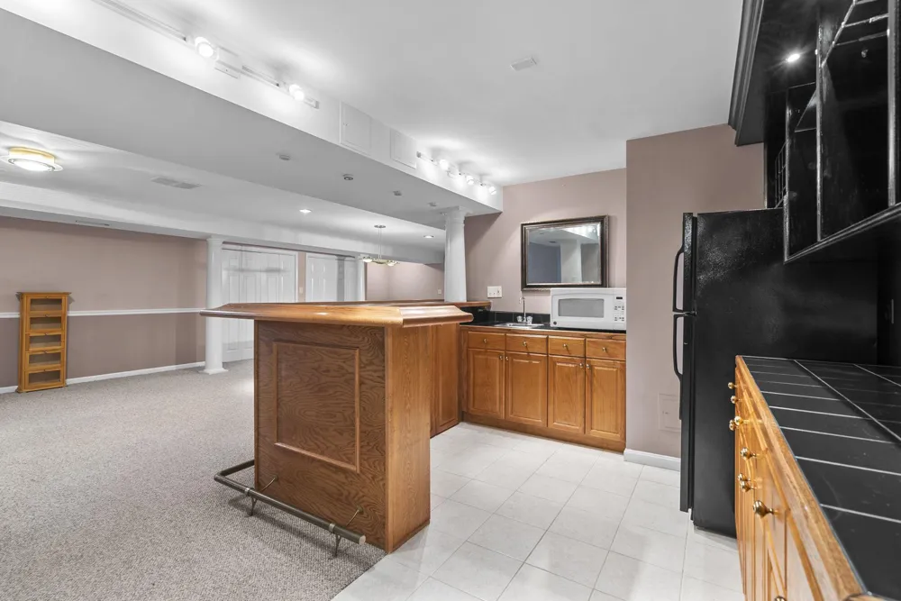 3807 PARK LAKE DRIVE Rockville, MD 20853