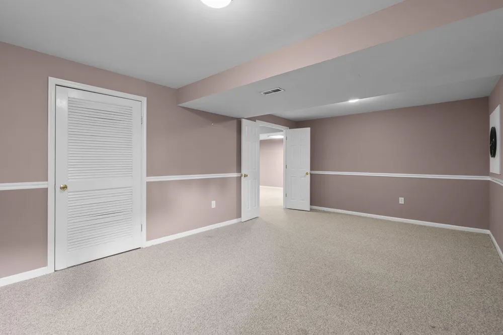3807 PARK LAKE DRIVE Rockville, MD 20853