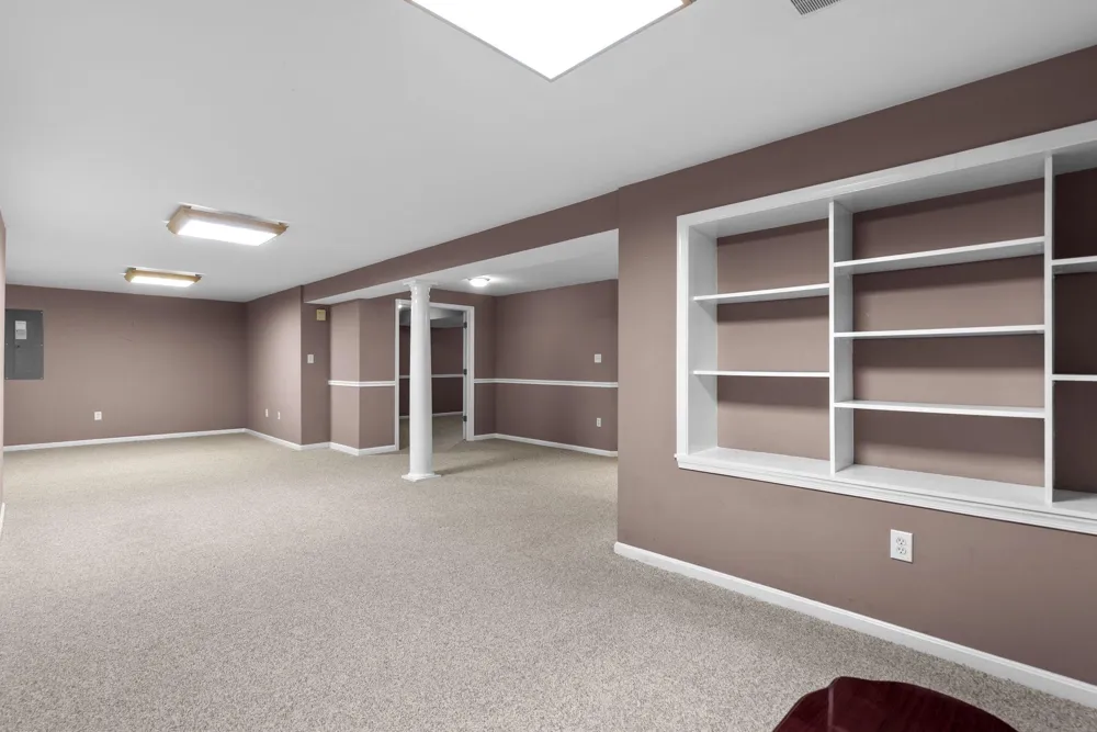 3807 PARK LAKE DRIVE Rockville, MD 20853