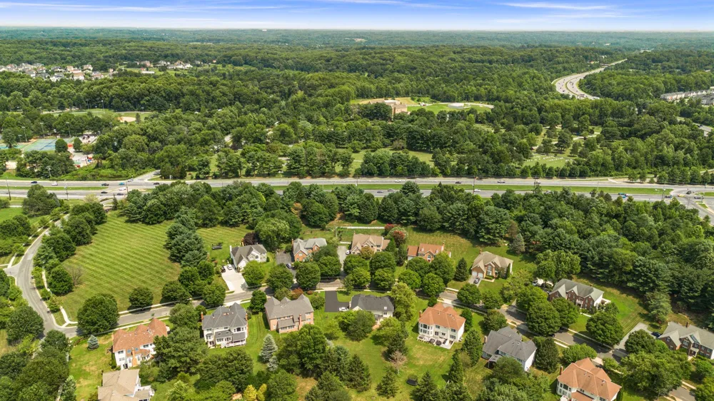 3807 PARK LAKE DRIVE Rockville, MD 20853