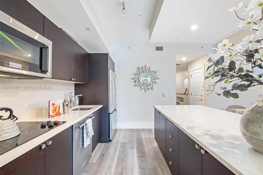 5300 NW 87th Ave #612 Doral, FL 33178