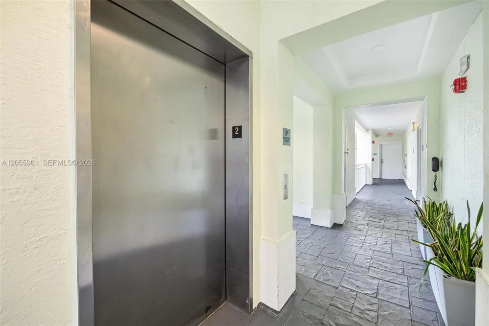 5300 NW 87th Ave #612 Doral, FL 33178