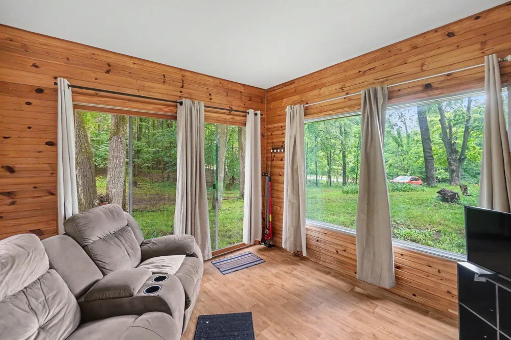 539 E Buchanan Road Ferry Township, MI 49455