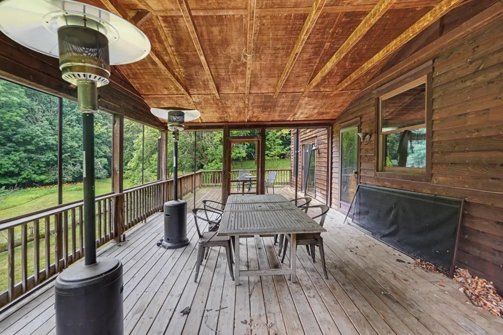 539 E Buchanan Road Ferry Township, MI 49455