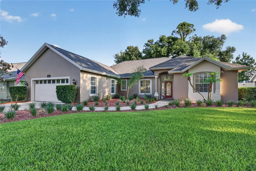 19337 SPRING OAK DRIVE Eustis, FL 32736