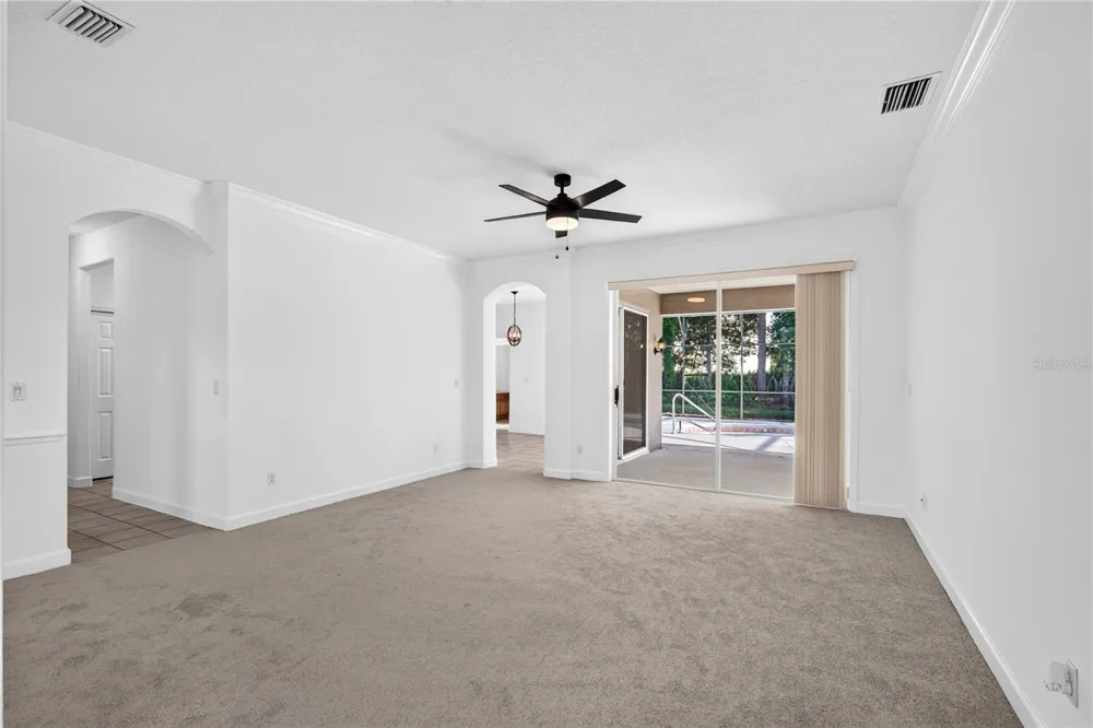 19337 SPRING OAK DRIVE Eustis, FL 32736