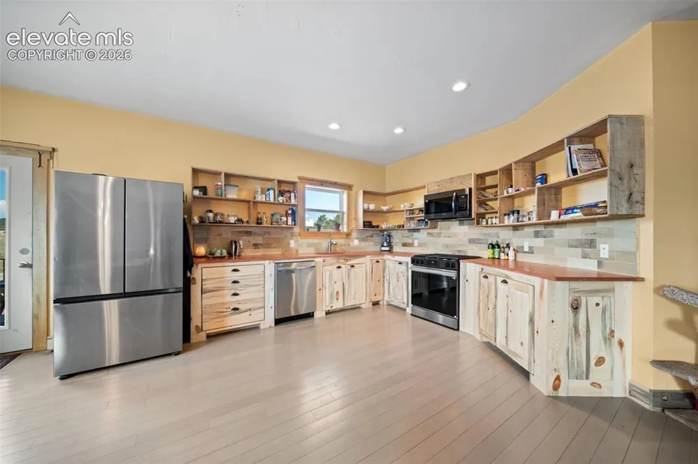 351 High Pasture Road Florissant, CO 80816