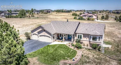 890 E Kings Deer Point