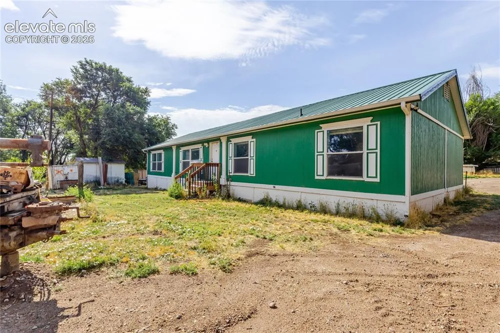 1413 3rd Road Pueblo, CO 81007