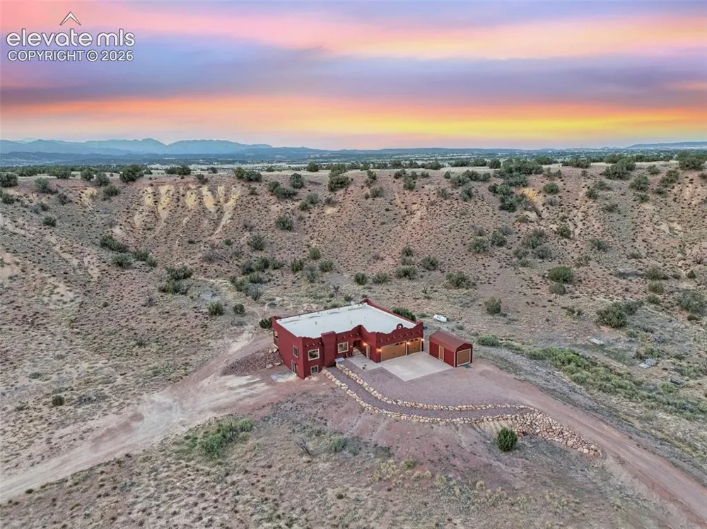 507 Van Egmond Drive Penrose, CO 81240