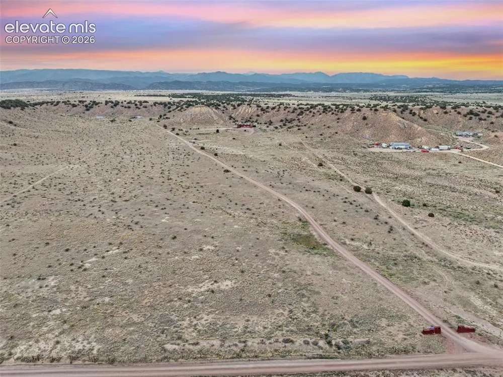 507 Van Egmond Drive Penrose, CO 81240