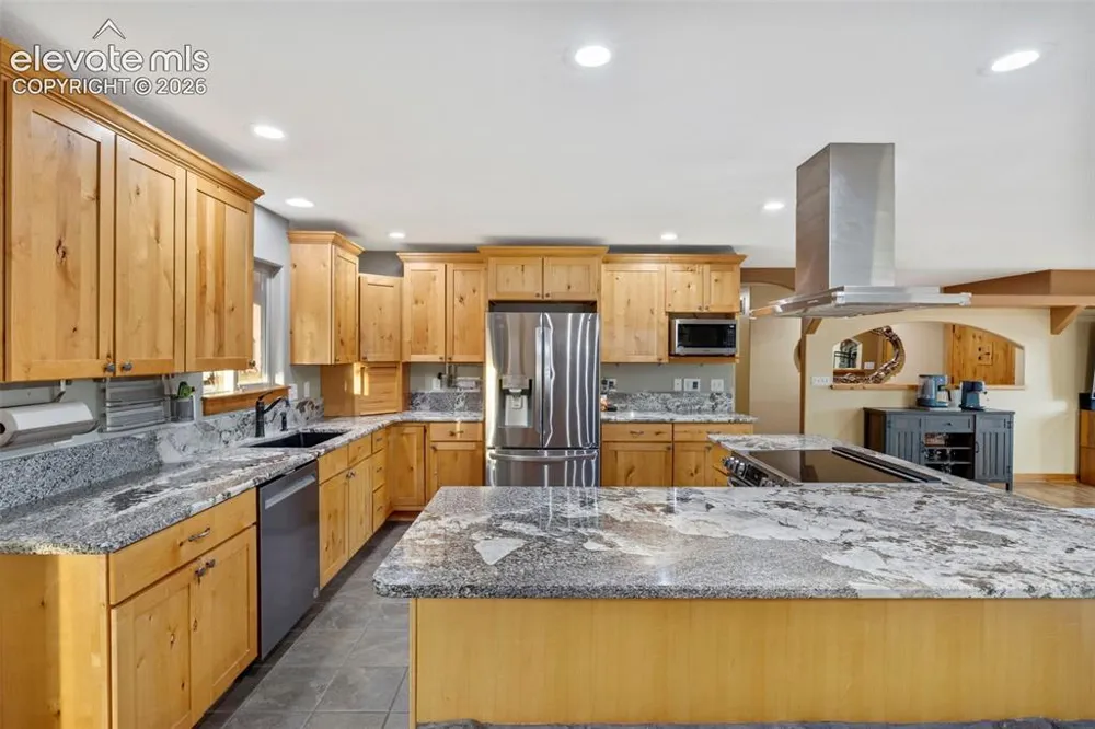 507 Van Egmond Drive Penrose, CO 81240