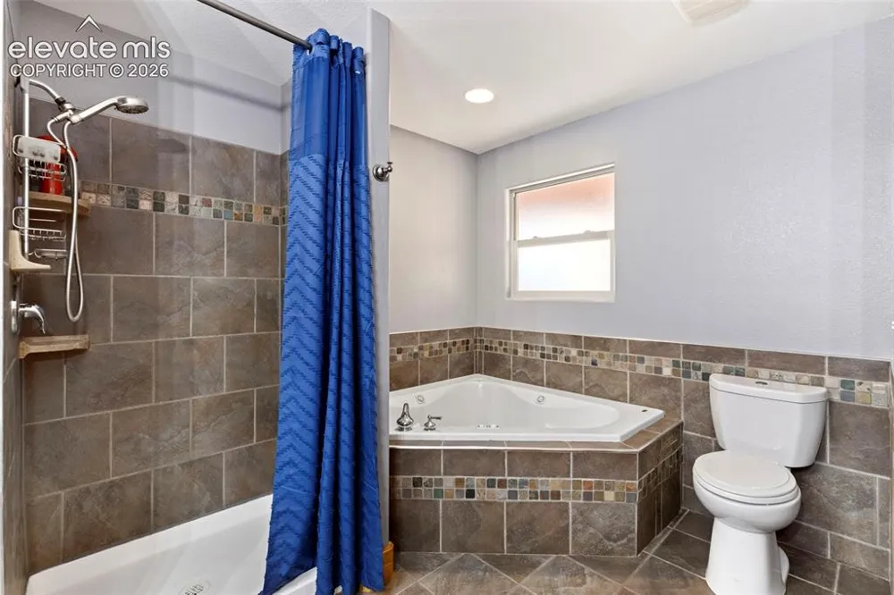 507 Van Egmond Drive Penrose, CO 81240