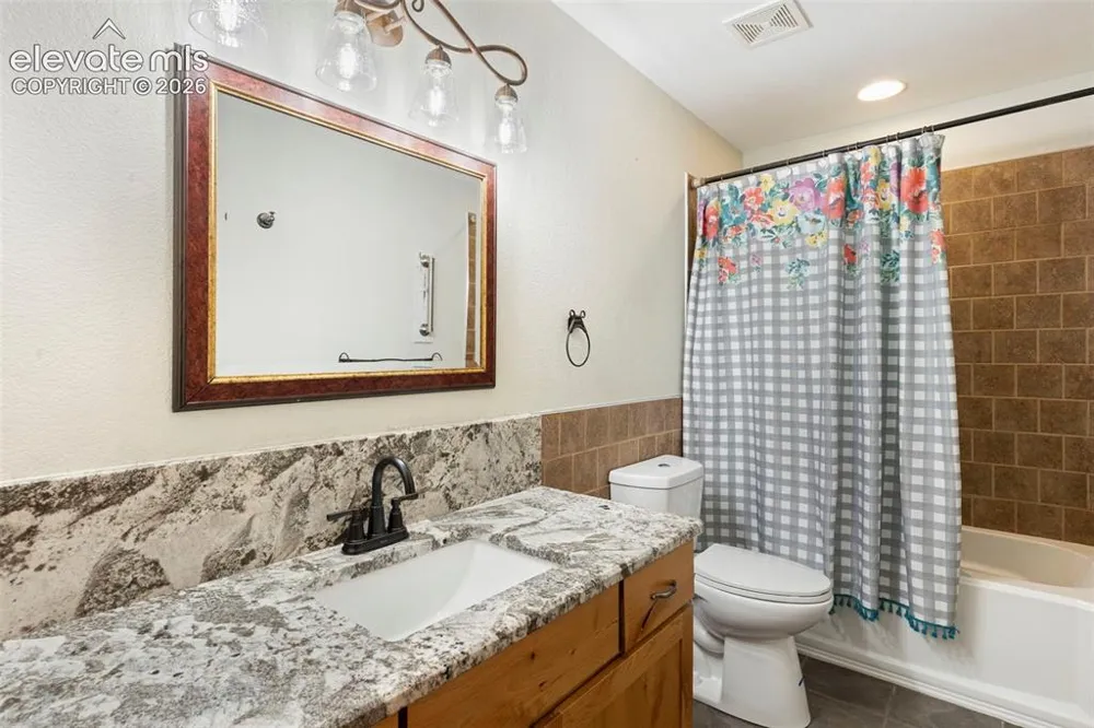 507 Van Egmond Drive Penrose, CO 81240