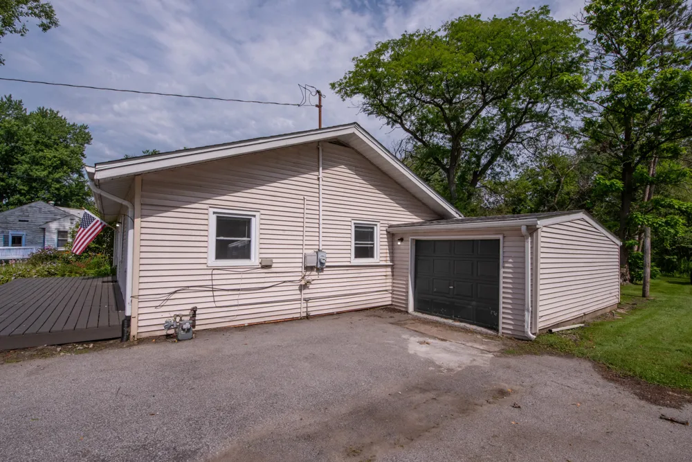 3138 W 45th Avenue Gary, IN 46408